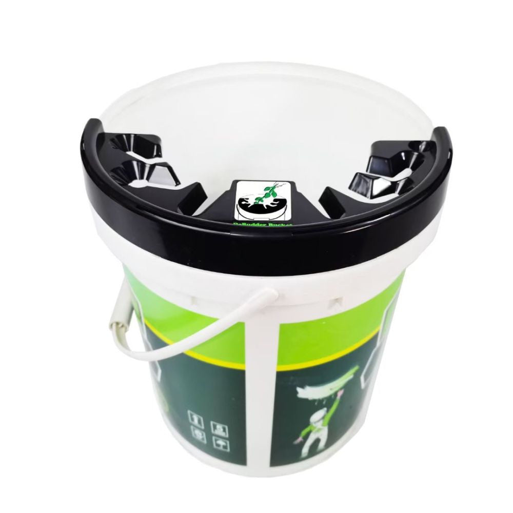 BucketBucker – Handwerkzeug zum Trennen von Blüten und Stielen